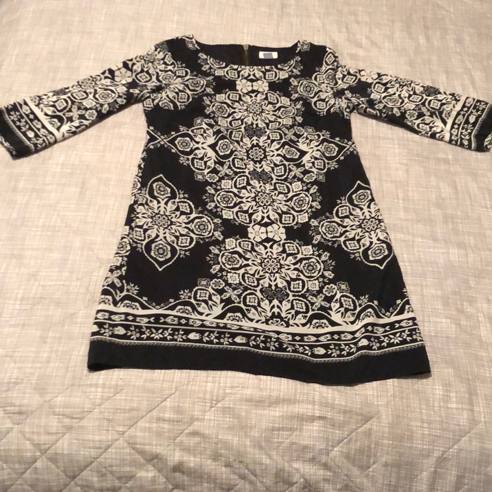 Old Navy - 3/4 Sleeve Shift Dress - XS